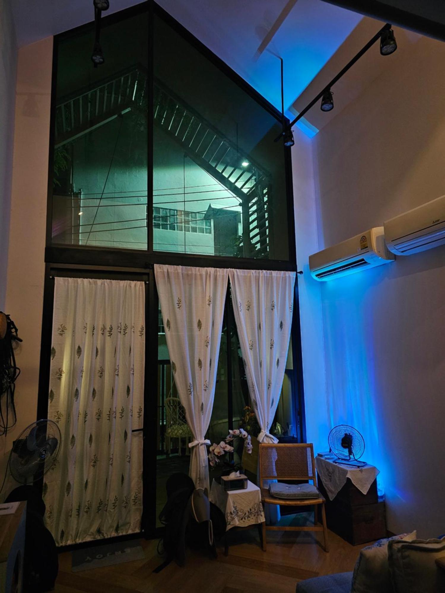 Hiddenmoon * Bangkok